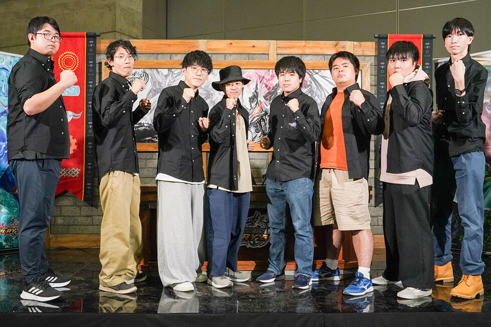 TOP8集合写真